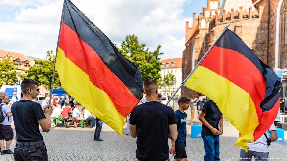 Junge Alternative - uvek malo desnija od matične partije