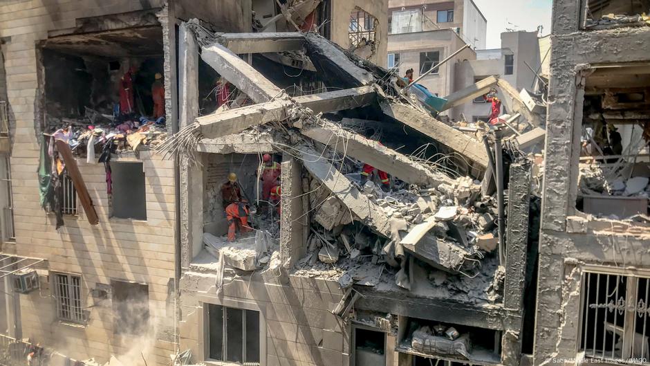 Izrael je svojim napadima pogodio ne samo nuklearna postrojenja, već i civilne zgrade. Navodno su ubijeni vodeći oficiri vojske, kao i nuklearni naučnici