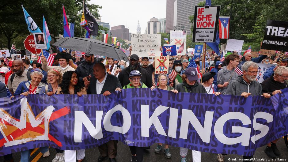 Washington blindada y dividida por desfile militar de Trump – DW – 15/06/2025