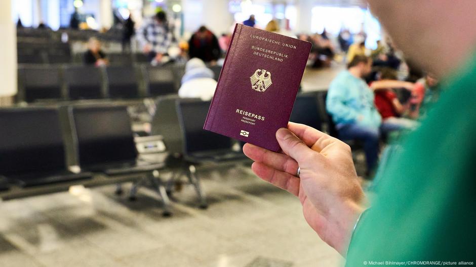 Warum-immer-mehr-T-rken-Deutsche-werden