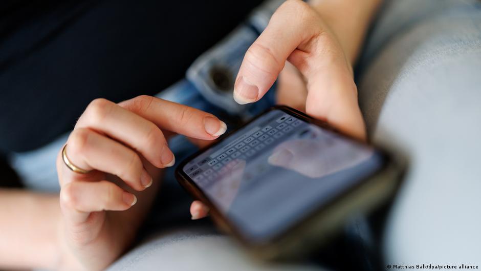 redes sociales amplifican el matrimonio infantil – DW – 07/10/2025