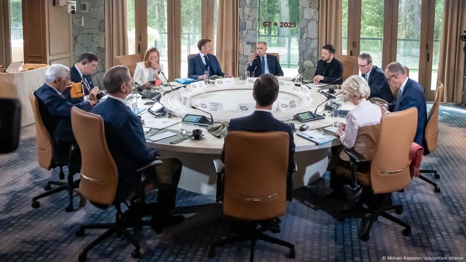 Učesnici samita u Kananaskisu su se, nakon odlaska Trampa, susreli s predsednikom Ukrajine Zelenskim