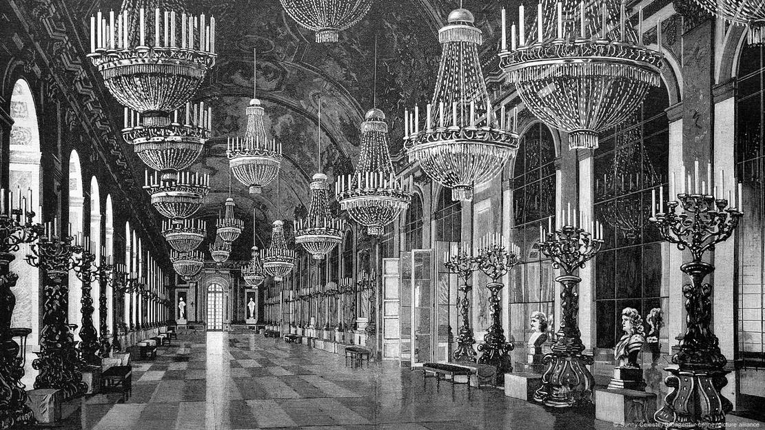 Зеркальная галерея во дворце Херренкимзе Зеркальная галерея во дворце Херренкимзе