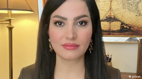 شکریا برادوست، پژوهشگر امنیت بینالملل