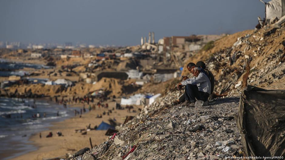 líder opositor israelí pide fin de la guerra – DW – 24/06/2025