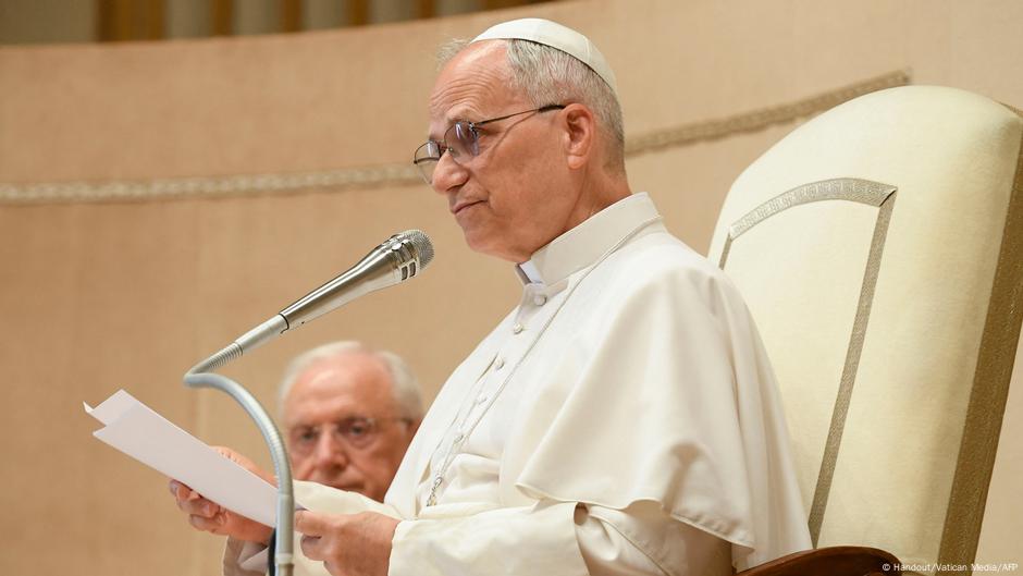 Papa León XIV aboga por una «revolución del amor» – DW – 13/07/2025