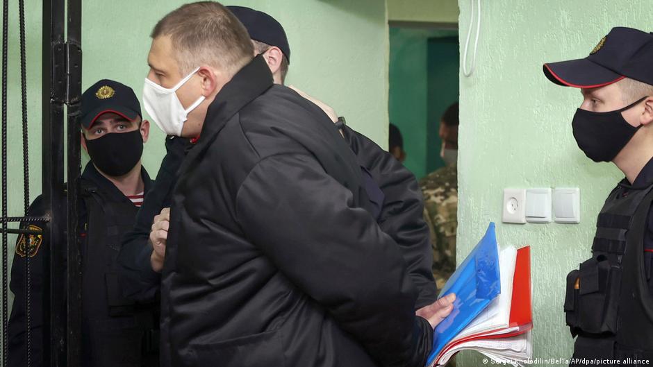 Bielorrusia libera al principal opositor a Lukashenko – DW – 21/06/2025