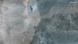 Imagen satelital que muestra cráteres en la zona donde se encontraría la instalación nuclear de Fordo, en Irán, tras el ataque estadounidense.