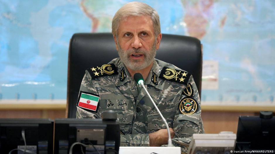 Irán amenaza con responder si es atacado por EE.UU.