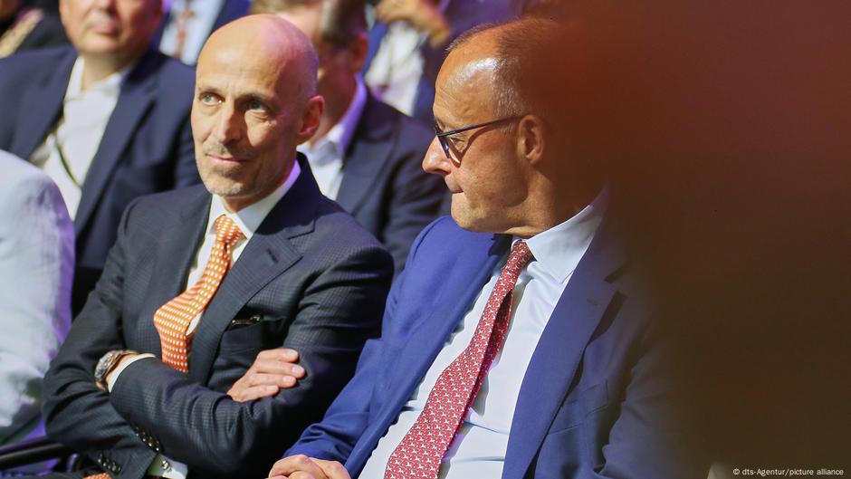 Predsednik Saveza nemačke industrije Lajbinger sa kancelarom Mercom