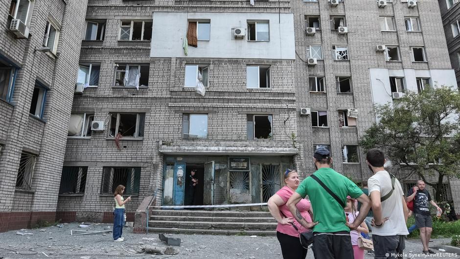 Ataque ruso en Ucrania deja al menos 9 muertos y 150 heridos – DW – 24/06/2025