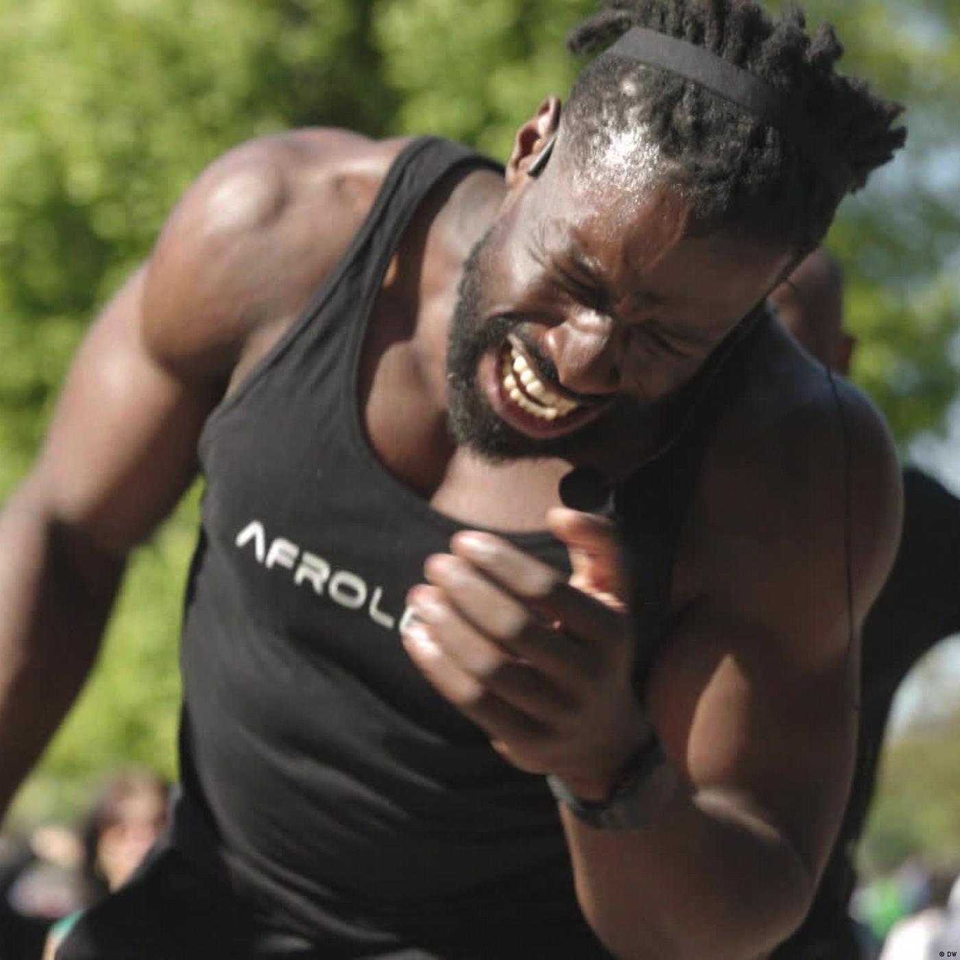 Fit mit afrikanischen Tänzen