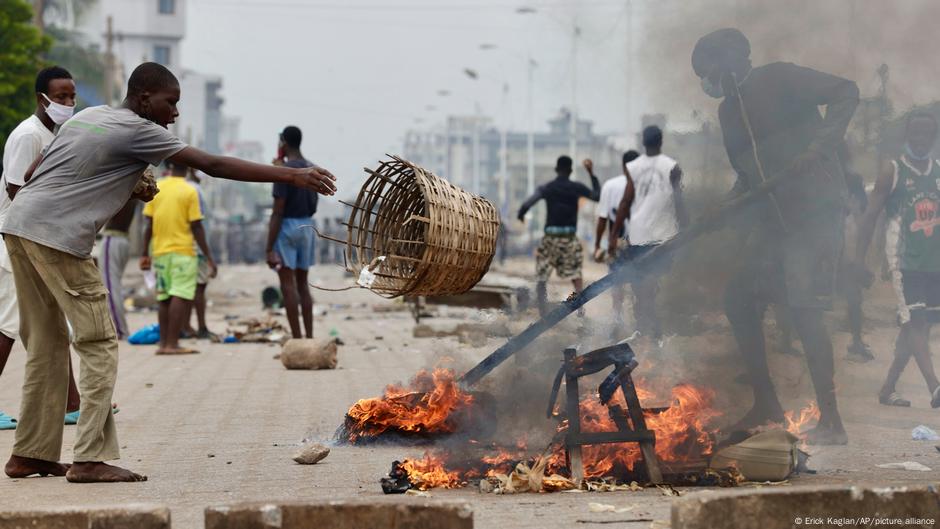 Togo: Rights groups report several killed in demonstrations