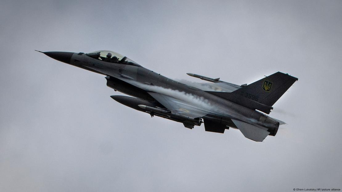 Изтребител F-16 на въоръжение в украниската армия