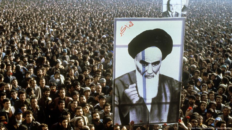 Revolucija 1979. godine dovela je na vlast ajatolaha Homneija