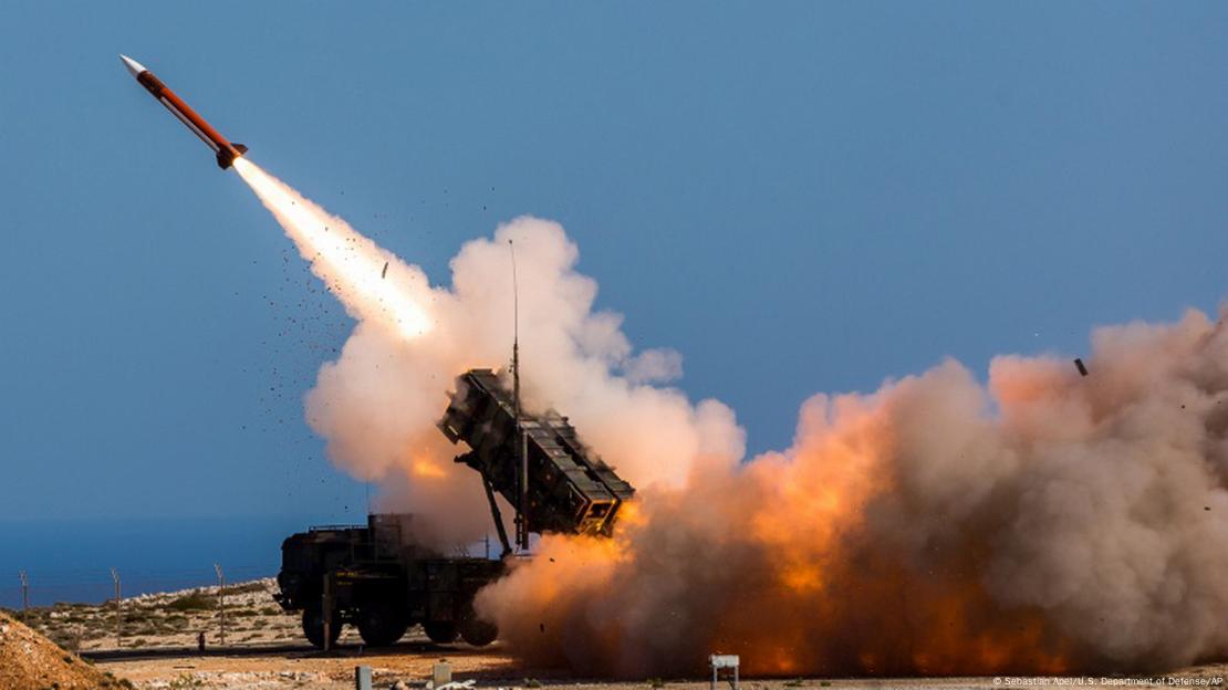 Raketa dhe sisteme për mbrojtjen kundërajrore Patriot Raketa dhe sisteme për mbrojtjen kundërajrore Patriot