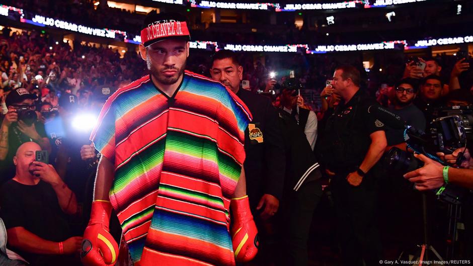 Arrestan a boxeador mexicano Julio César Chávez Jr. en EEUU – DW – 03/07/2025