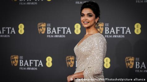 Kidjo, Padukone make Hollywood Walk of Fame history