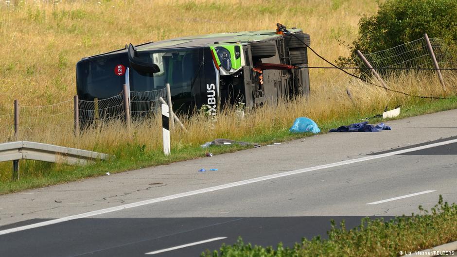 В Угорщині перекинувся автобус з українськими дітьми, є постраждалі