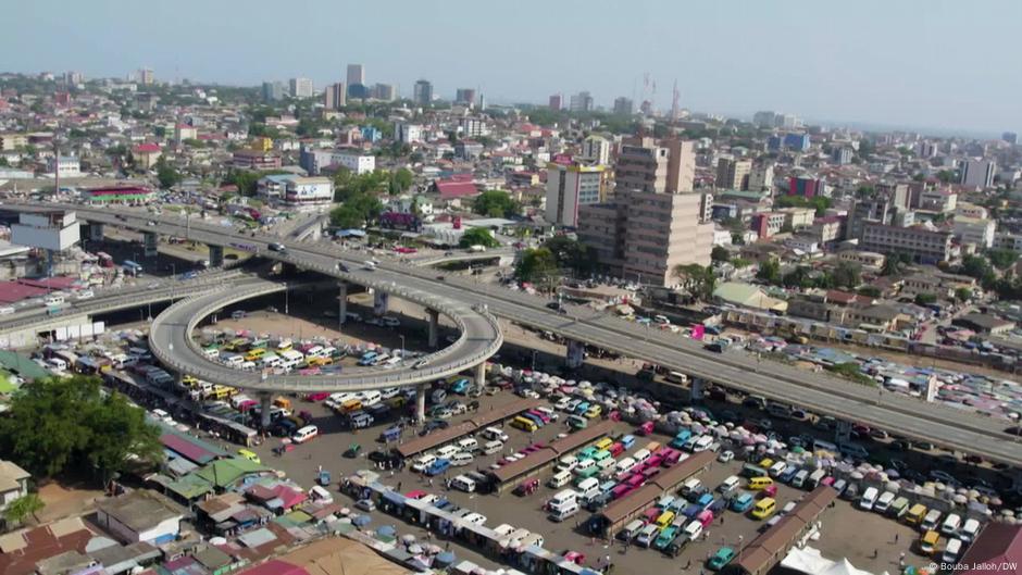 Akra - glavni grad Gane ima oko 3,5 miliona stanovnika