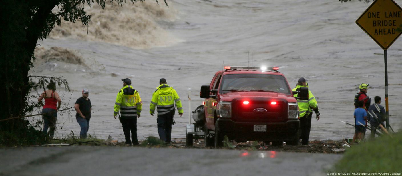 Inundaciones en Texas dejan 25 muertos y niñas desaparecidas – DW –  05/07/2025