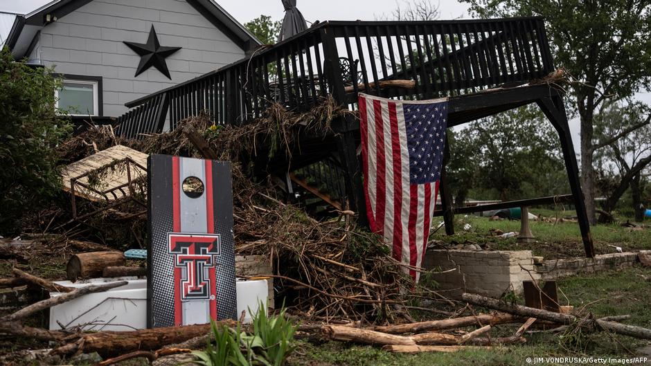 Climate coverage shrinks amid Trump's clean energy misinfo  DW  12/29/2025