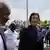 La líder de la oposición de Surinam, Jennifer Geerlings-Simons, llega el domingo (06.07.2025) a la Asamblea Nacional en Paramaribo, donde los legisladores la eligieron como la primera mujer presidenta del país sudamericano.