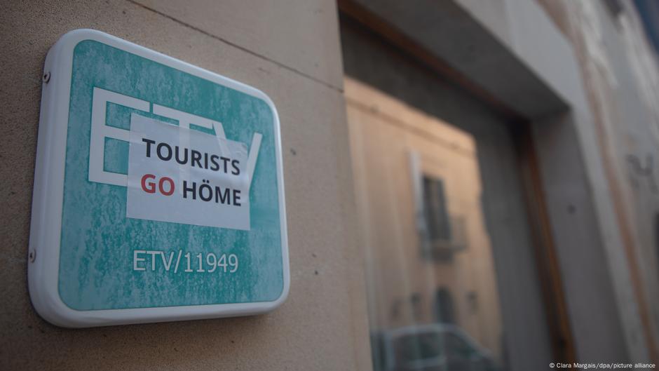 Oko 950.000 stanovnika Majorke će ove godine da usluži verovatno preko 19 miliona turista: to je mnogim stanovnicima tog ostrva jednostavno previše