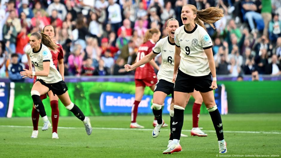 EURO-2025-N-sken-bernimmt-gegen-D-nemark-Verantwortung