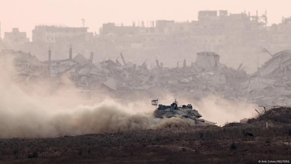 Casi 30 personas mueren en ataques de Israel en Gaza – DW – 13/07/2025