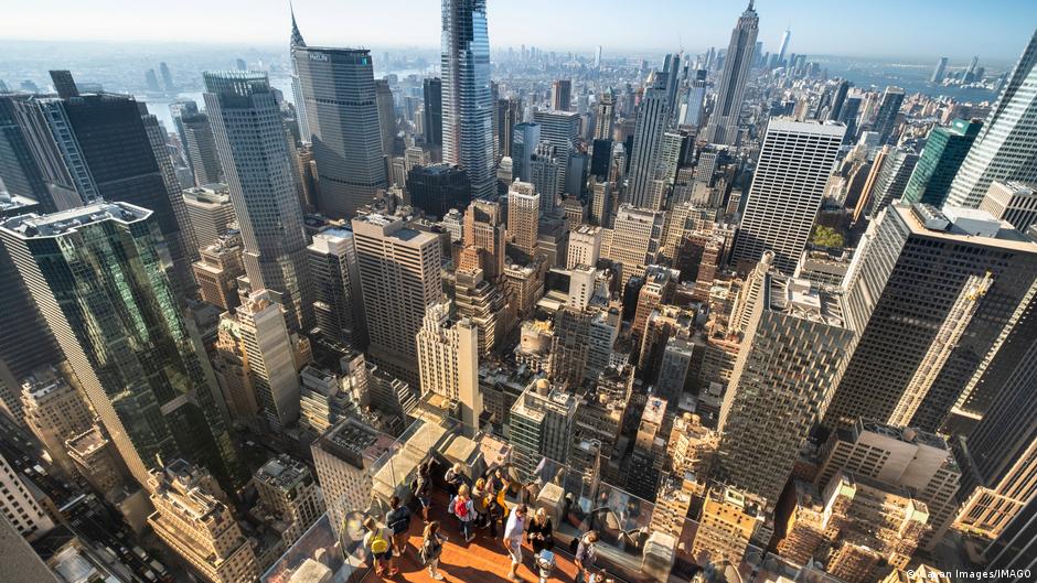 Reportan varios muertos y heridos en un tiroteo en Manhattan – DW – 29/07/2025