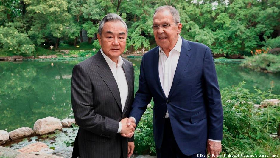 China destaca el valor estratégico de su relación con Rusia – DW – 14/07/2025