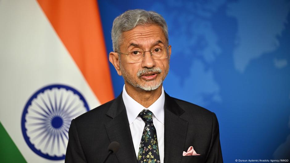 India's Jaishankar hails 'positive trajectory' in China ties – DW – 07/14/2025