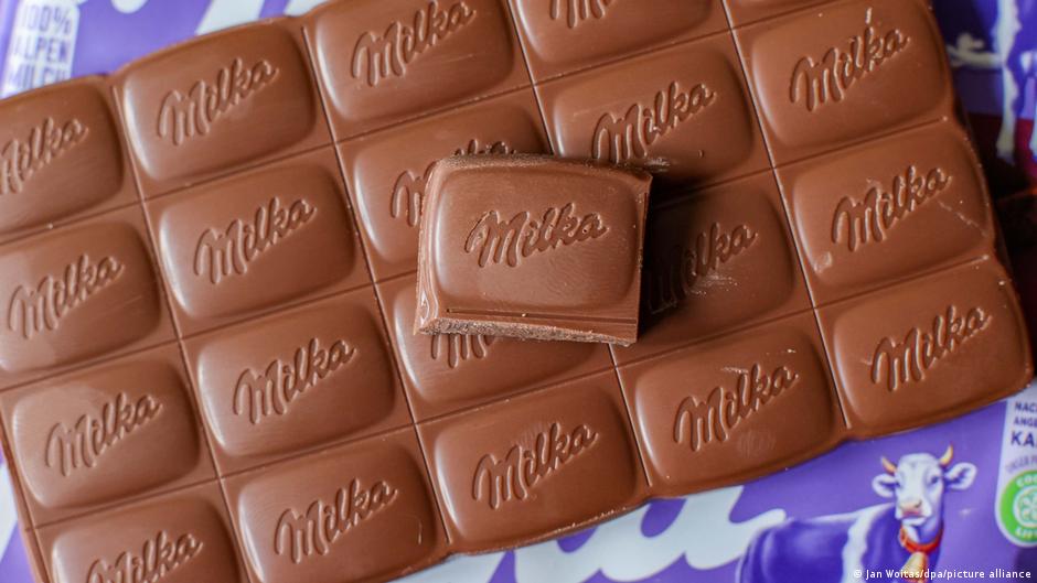 У Німеччині на виробника шоколаду Milka подають до суду. За що?