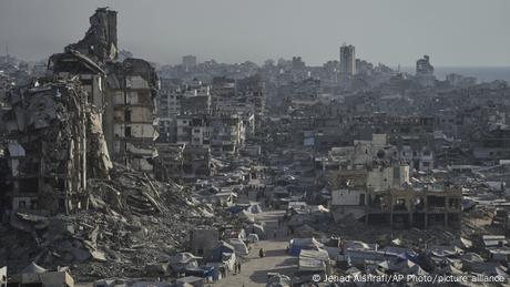 Die israelische Regierung hat beschlossen, die Stadt Gaza im Gazastreifen komplett zu besetzen (Archivbild)