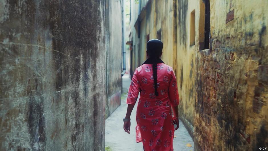 Indien-Der-allt-gliche-Kampf-alleinstehender-Frauen