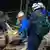 Rescatistas trabajando en la mina El Miñón, donde quedaron atrapados los mineros. 