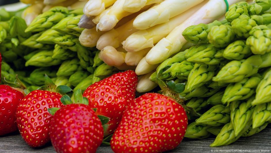 German farmers give asparagus and strawberries the ax