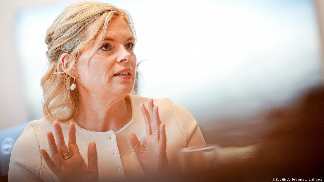 Klöckner raises hands as she talks about the issue of cyberprotection in the Bundestag Klöckner raises hands as she talks about the issue of cyberprotection in the Bundestag