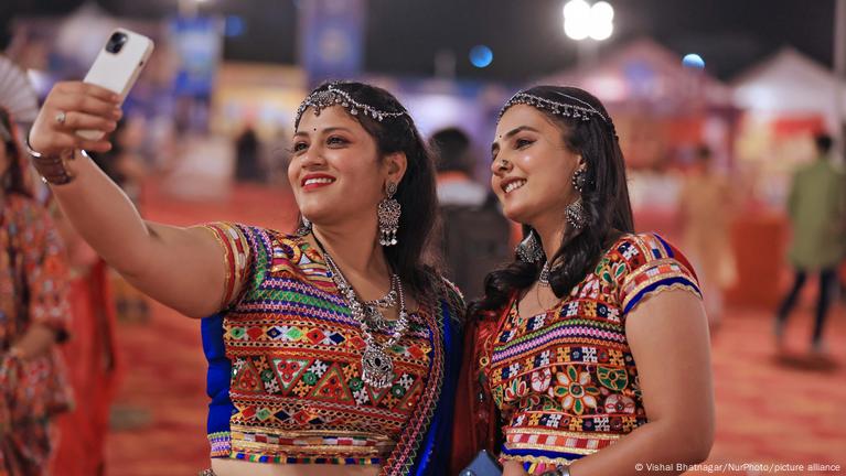 Cara Gen Z India Memaknai Ulang Spiritualitas – DW – 04.08.2025