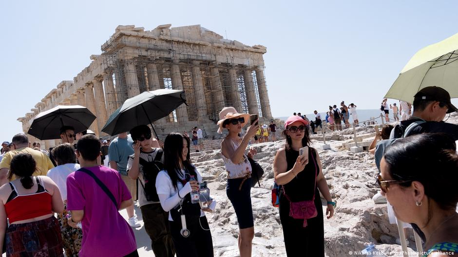 Los termómetros rozan los 46°C en Grecia – DW – 26/07/2025