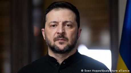 Ukraine: Warum Präsident Selenskyj eine neue Regierung will