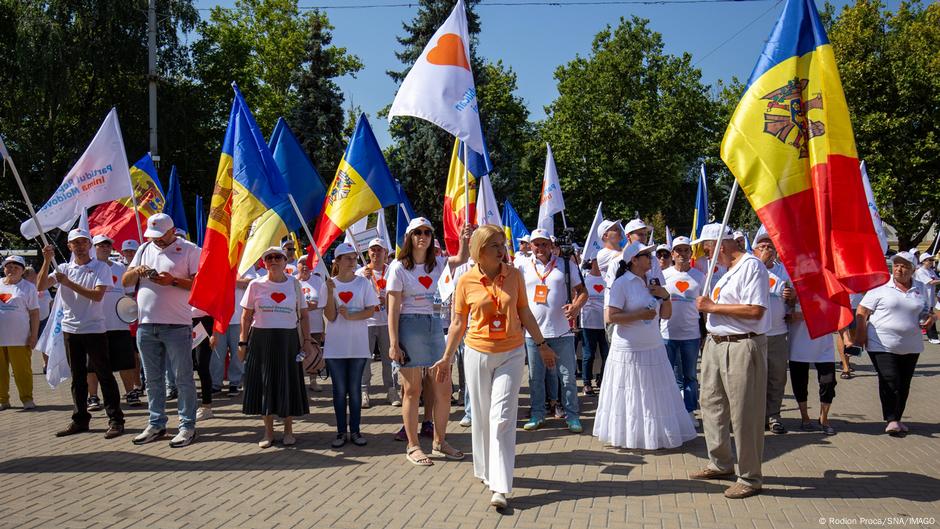 Moldova bars pro-Russia party from parliamentary elections