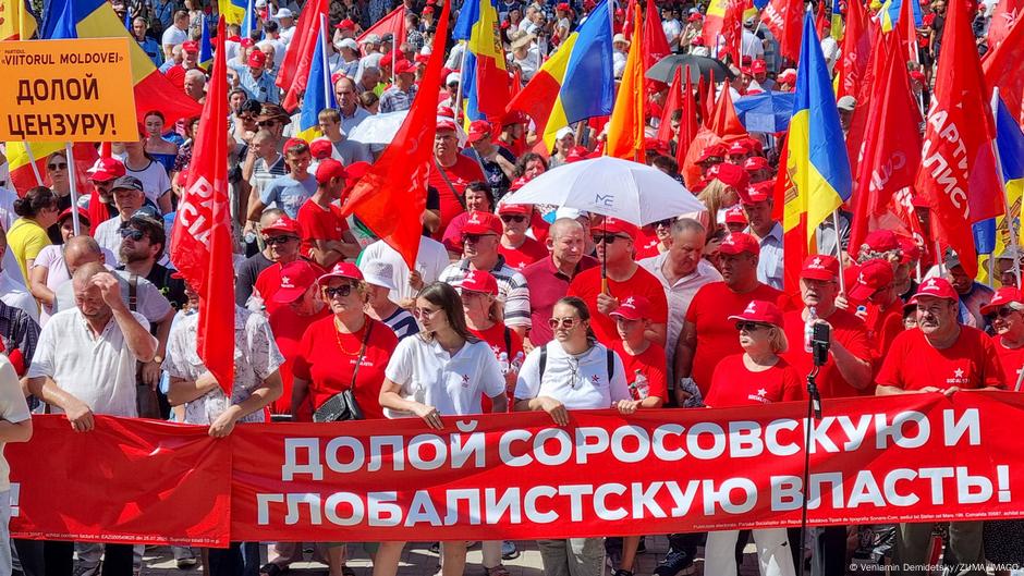 Russia's hybrid war on Moldovan democracy DW 08/07/2025