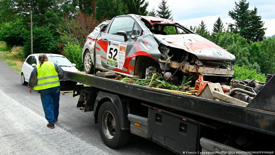 Tres espectadores mueren durante carrera de rally en Francia – DW – 26/07/2025