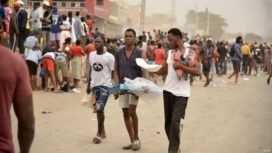 Angola: Mass arrests as Luanda fuel protests turn deadly – DW – 07/29/2025