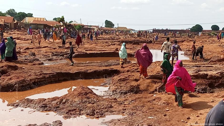 Floods kill at least 23 people in northeastern Nigeria