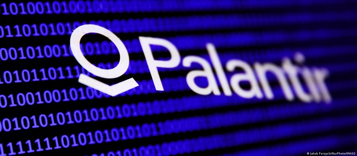 Sede da Palantir e representação de análise de dados