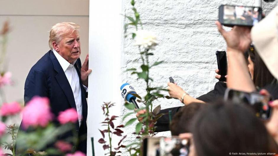 Ukraine updates: Trump tells DW Ukrainians may remain in US