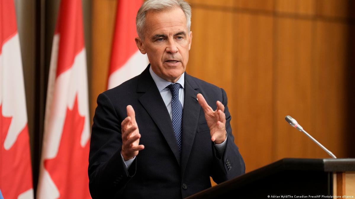 特朗普将对加拿大的关税从25%提高至35%